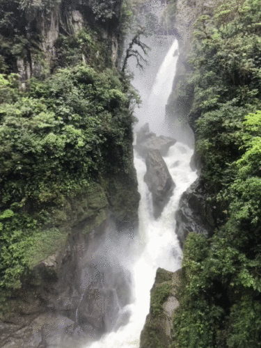 Pailon from the bridge